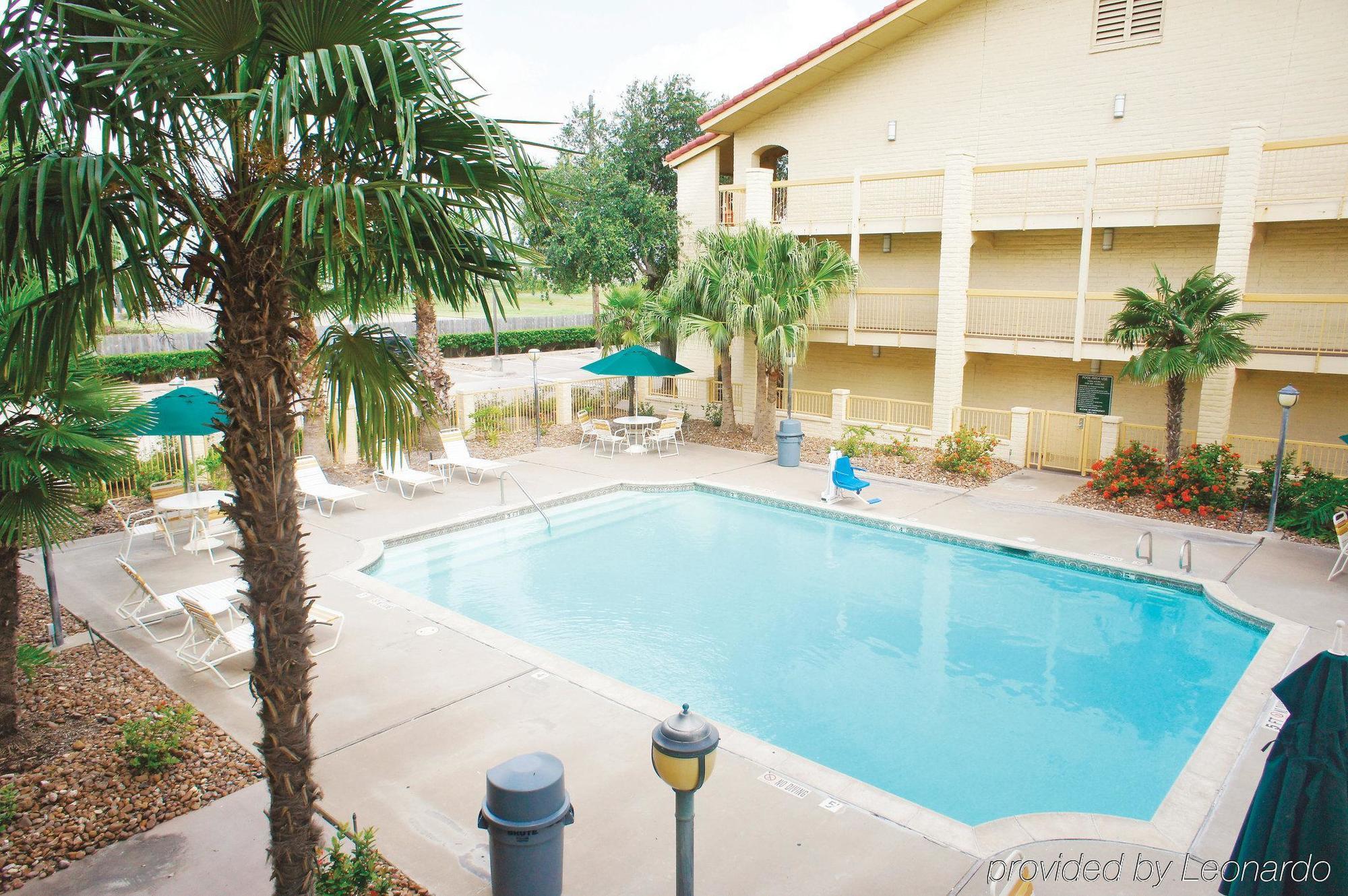 Travelodge By Wyndham Houston Cy-Fair Cypress Esterno foto
